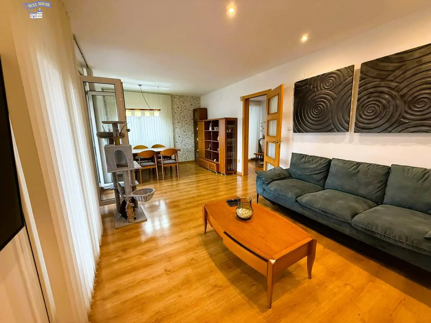 Sala de estar de Casa o chalet en venta en Barberà del Vallès con Calefacción, Jardín privado y Parquet