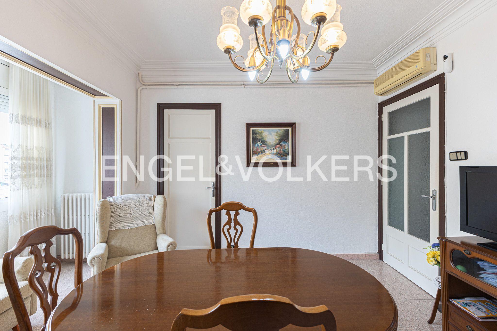 Comedor de Piso en venta en  Barcelona Capital con Calefacción y Amueblado