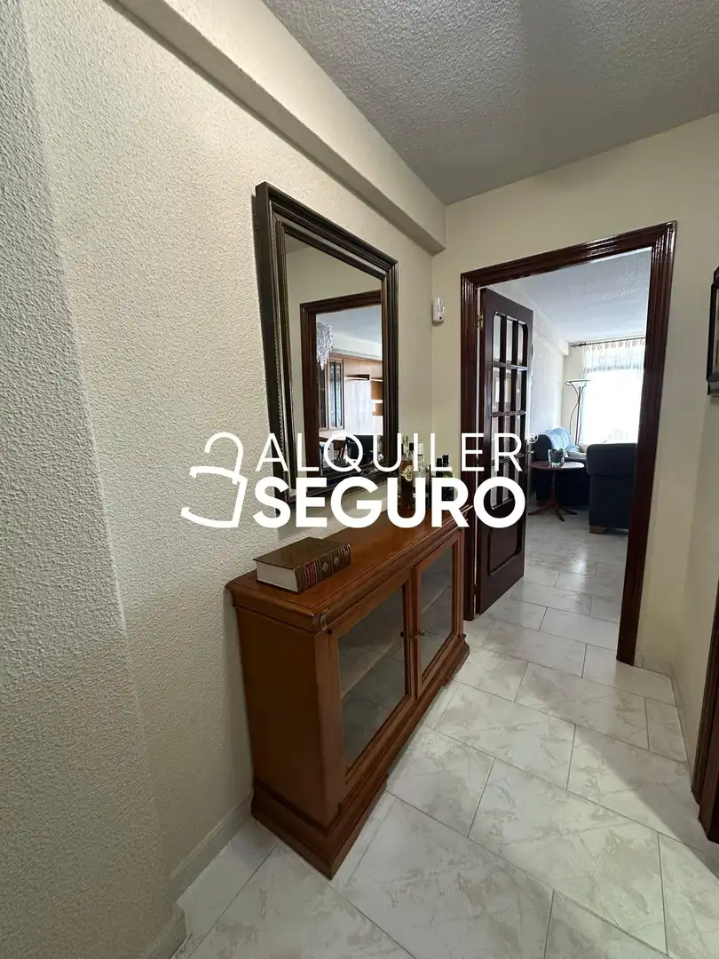 Piso de alquiler en Alcorcón con Calefacción, Terraza y Amueblado