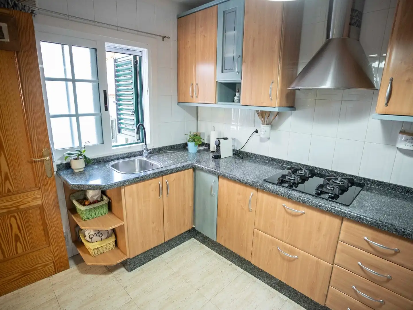 Kitchen of Detached homes for sale in San Cristóbal de la Laguna  with Parquet flooring, Terrace and Furnished