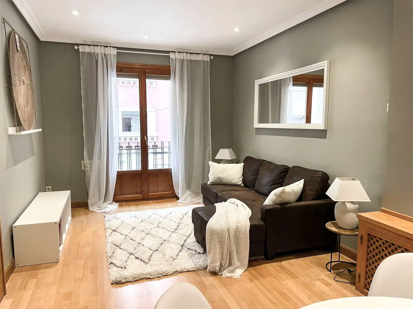Sala d'estar de Pis en venda en Zaragoza amb Calefacció, Terrassa i Moblat