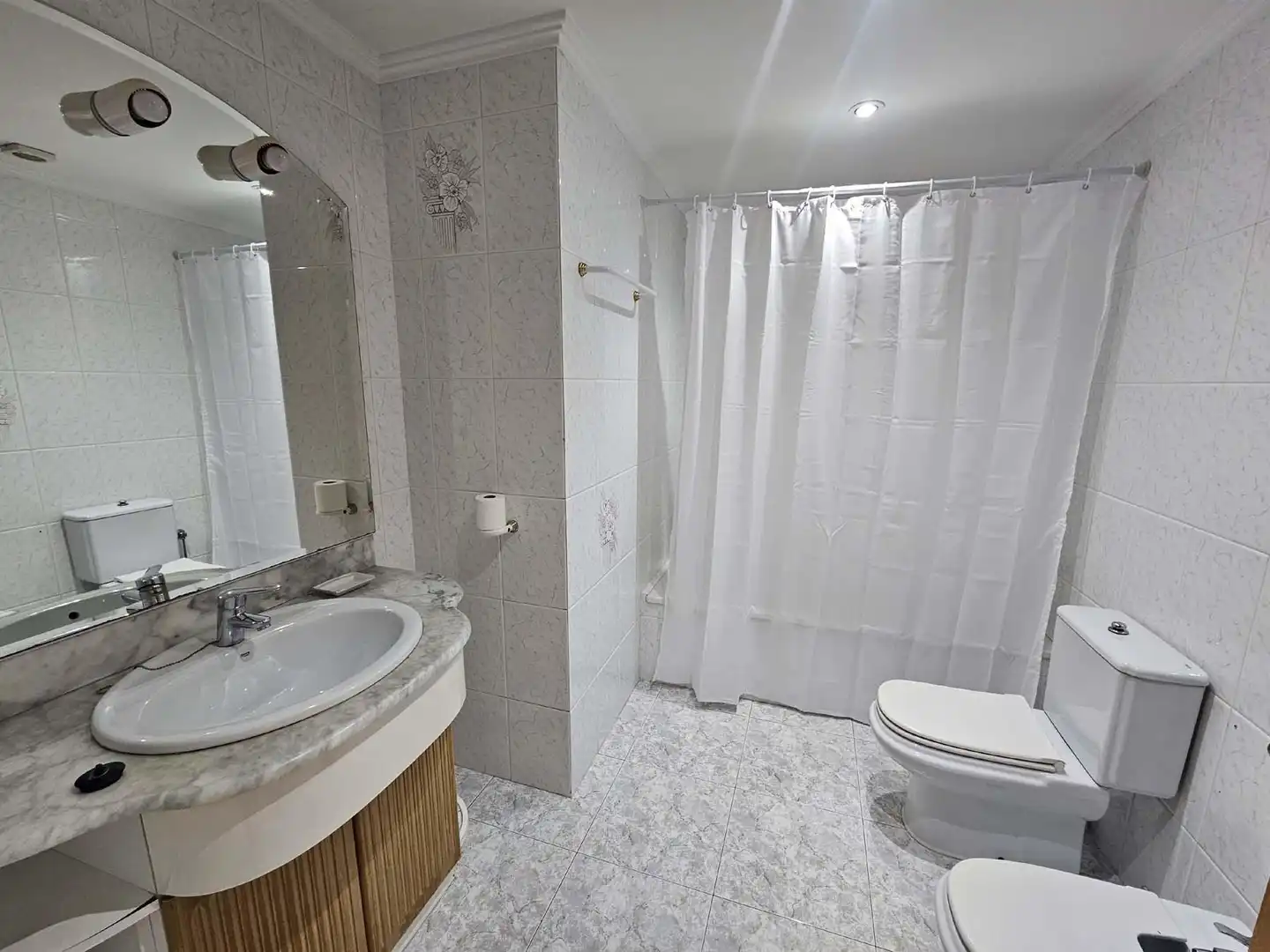 Bathroom of Attic for sale in Sant Feliu de Guíxols  with Heating, Furnished and Balcony