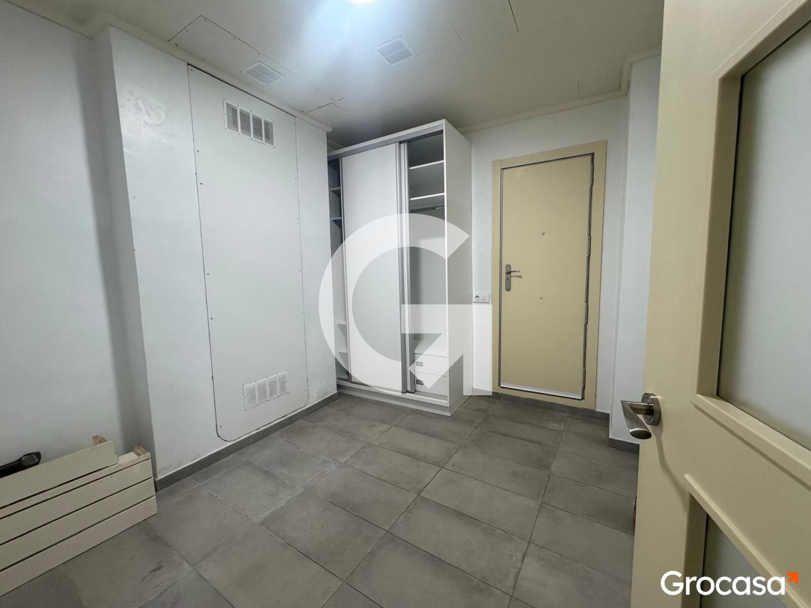 Premises for sale in L'Hospitalet de Llobregat