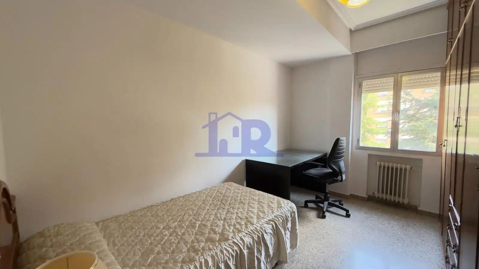 Habitación de Piso de alquiler en Cuenca con Calefacción y Terraza