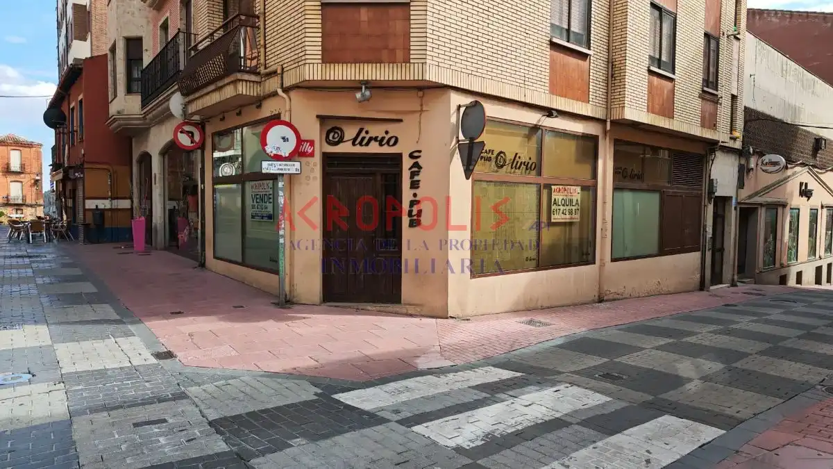 Local comercial de lloguer a Benavente