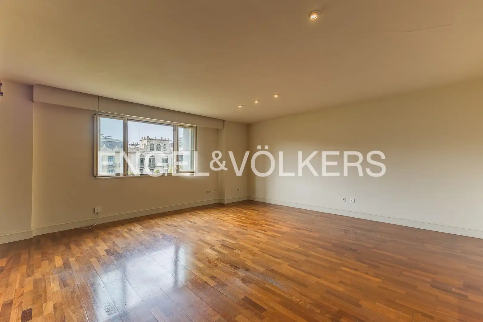 Vista exterior de Loft de alquiler en Eixample