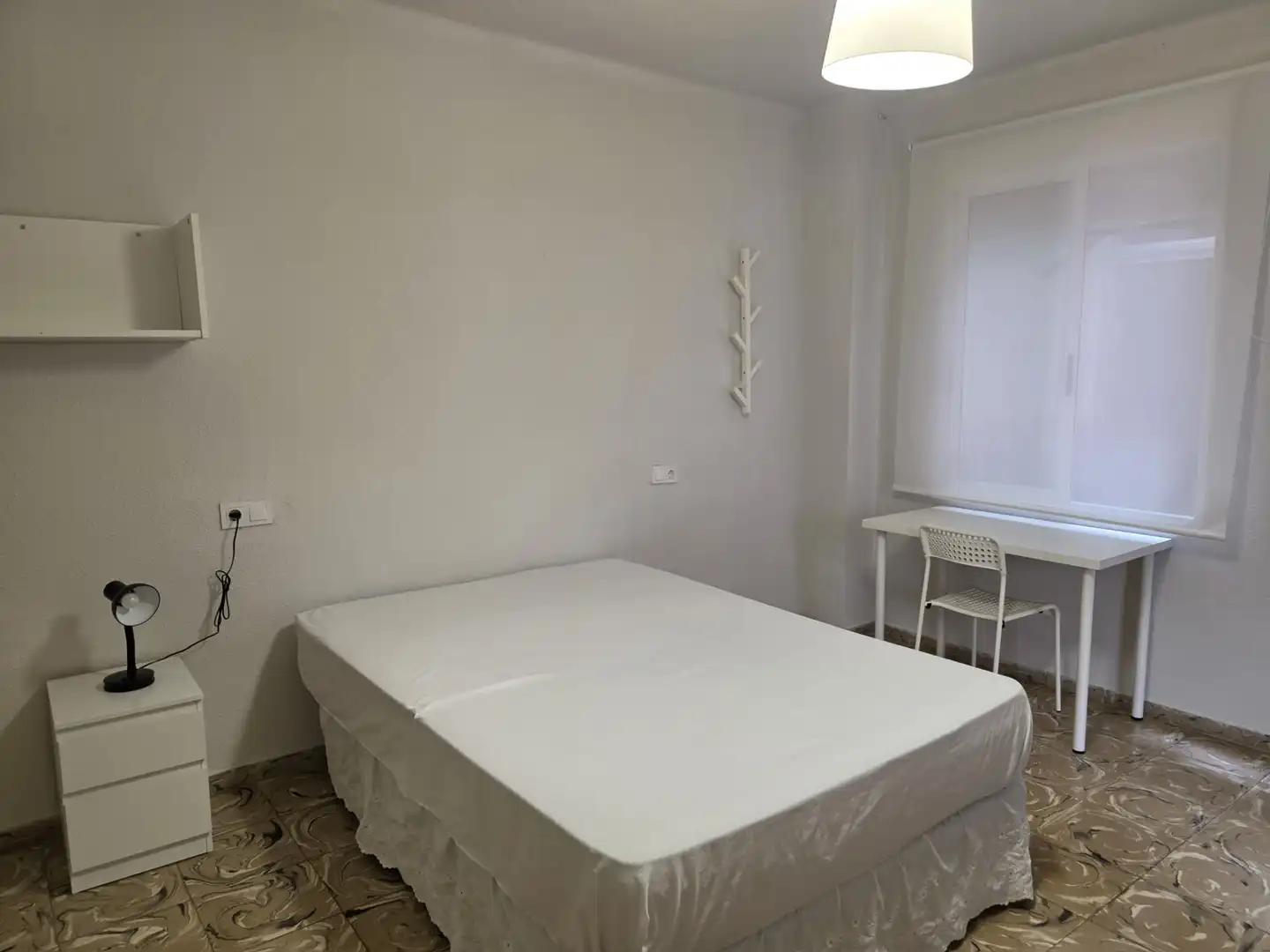 Bedroom of Flat for share in Gandia  with Furnished, Oven and Washing machine