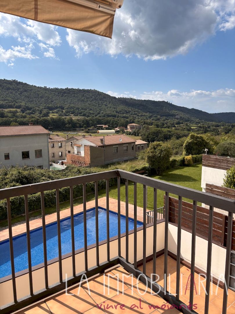 Piscina de Pis en venda en Castellterçol amb Calefacció, Terrassa i Traster