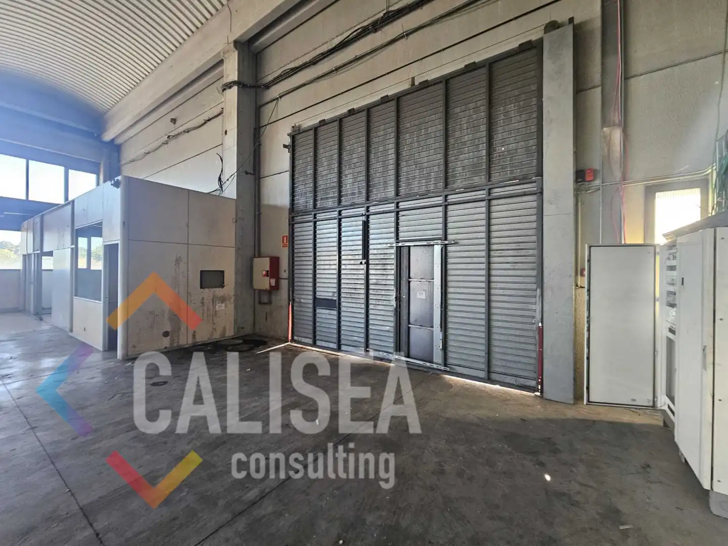 Nau industrial de lloguer en Terrassa