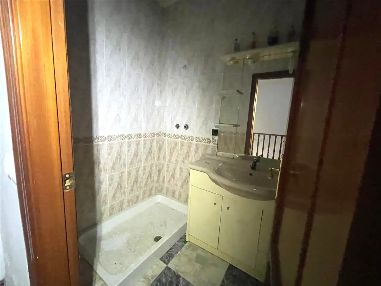 Bany de Casa o xalet en venda en Linares