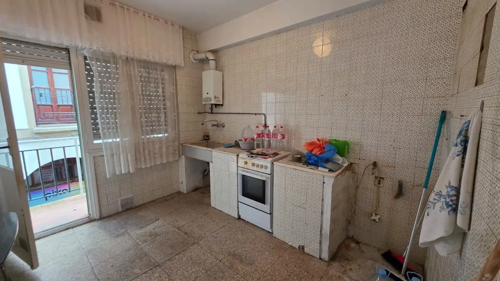Cocina de Piso en venta en Castro-Urdiales con Terraza