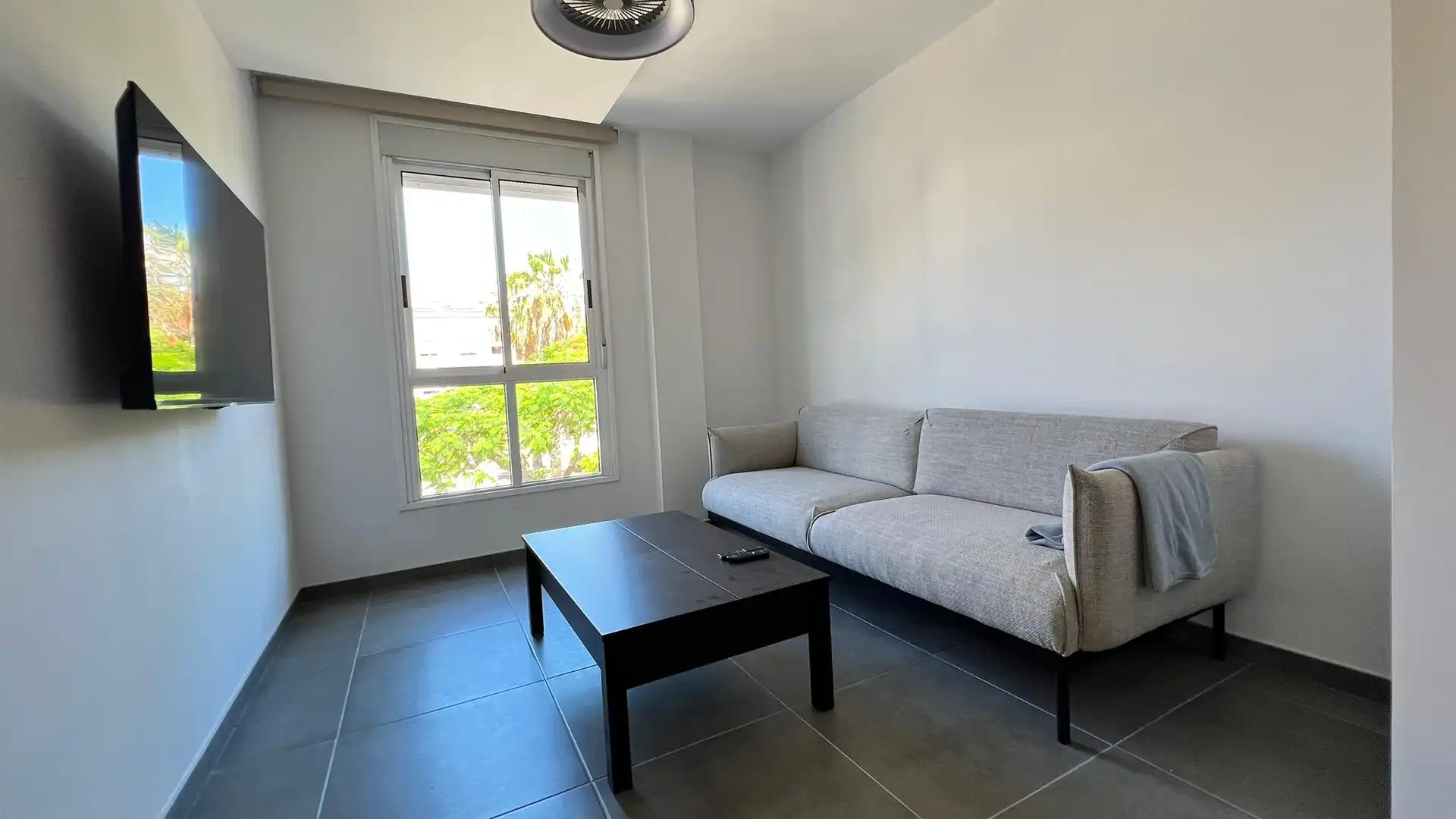Sala de estar de Piso en venta en San Cristóbal de la Laguna con Trastero y Amueblado