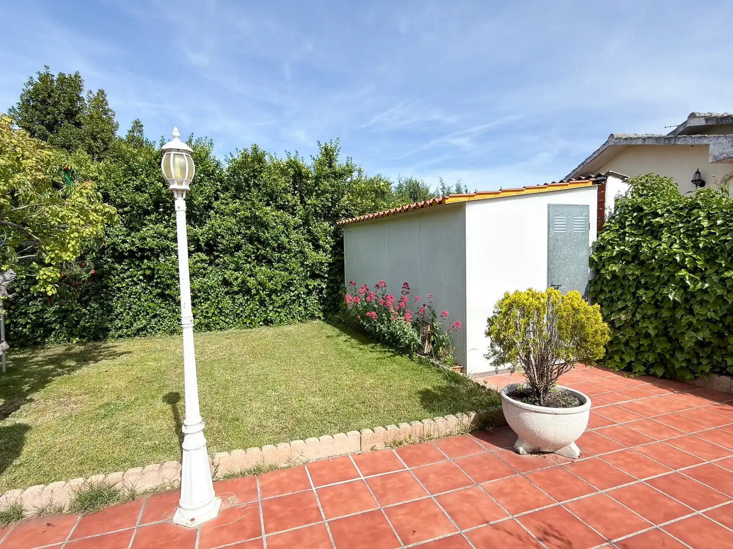 Jardí de Casa o xalet en venda en Santa Cruz del Retamar amb Calefacció, Jardí privat i Terrassa