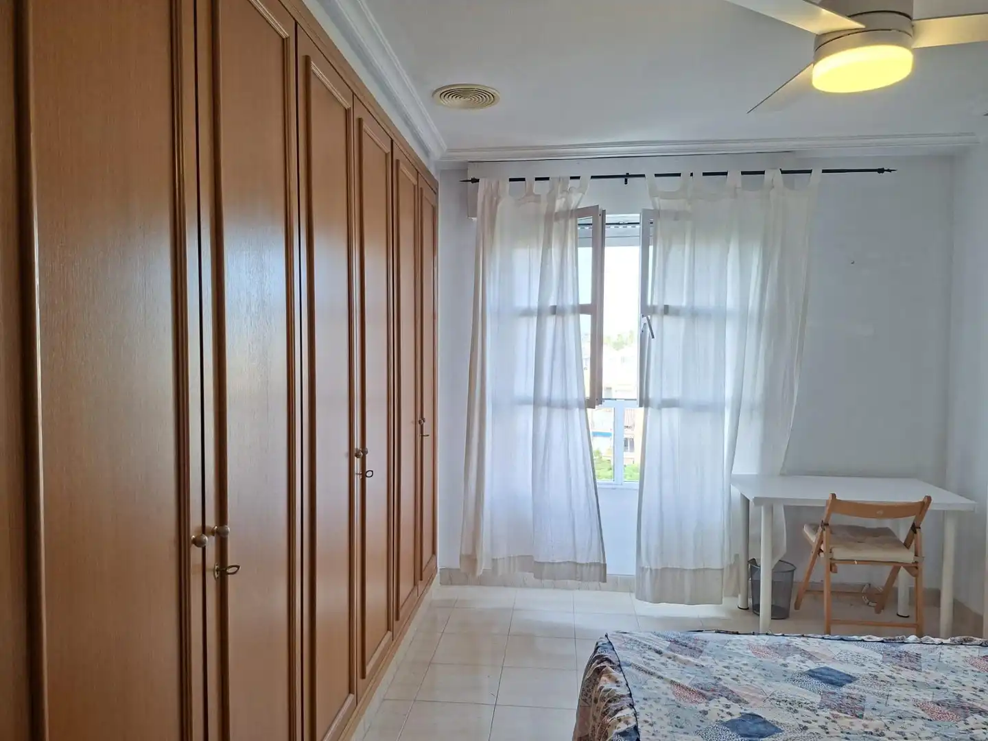 Habitación de Piso de alquiler en Murcia con Trastero, Amueblado y Balcón