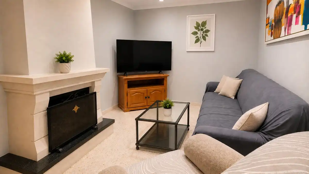 Living room of Detached homes for sale in La Línea de la Concepción  with Private garden, Terrace and Jacuzzi
