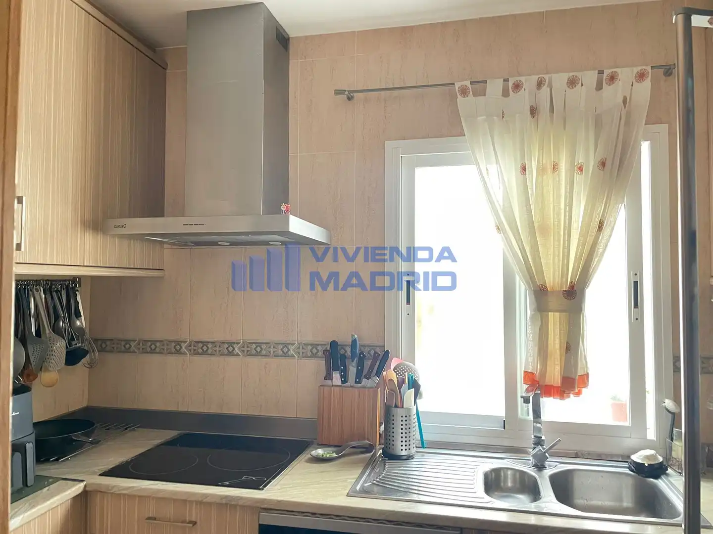 Cuina de Pis en venda en  Madrid Capital amb Calefacció i Terrassa