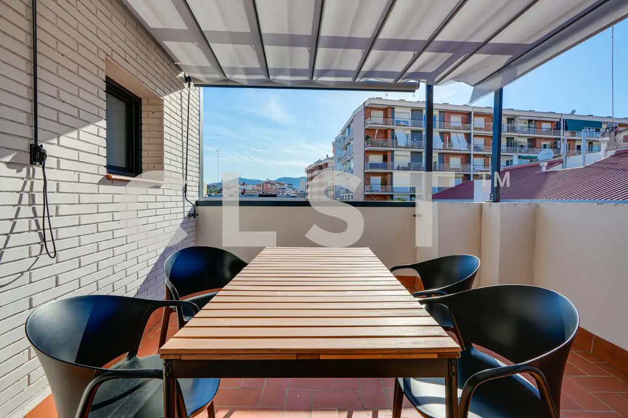 Terrassa de Apartament de lloguer en Barcelona amb Aire condicionat, Calefacció i Parquet