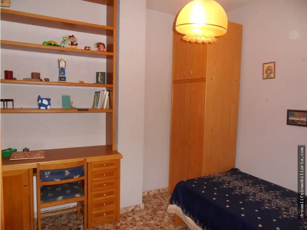 Habitación de Piso en venta en Almazora / Almassora