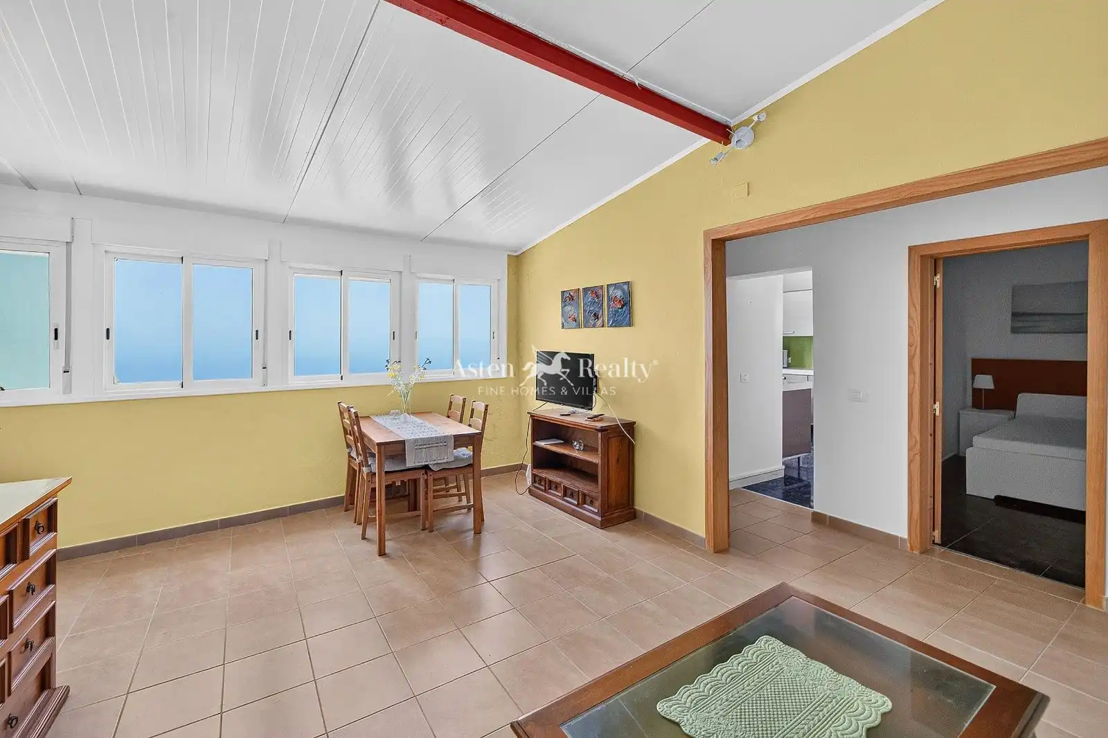 Sala de estar de Casa adosada en venta en La Orotava con Terraza y Amueblado