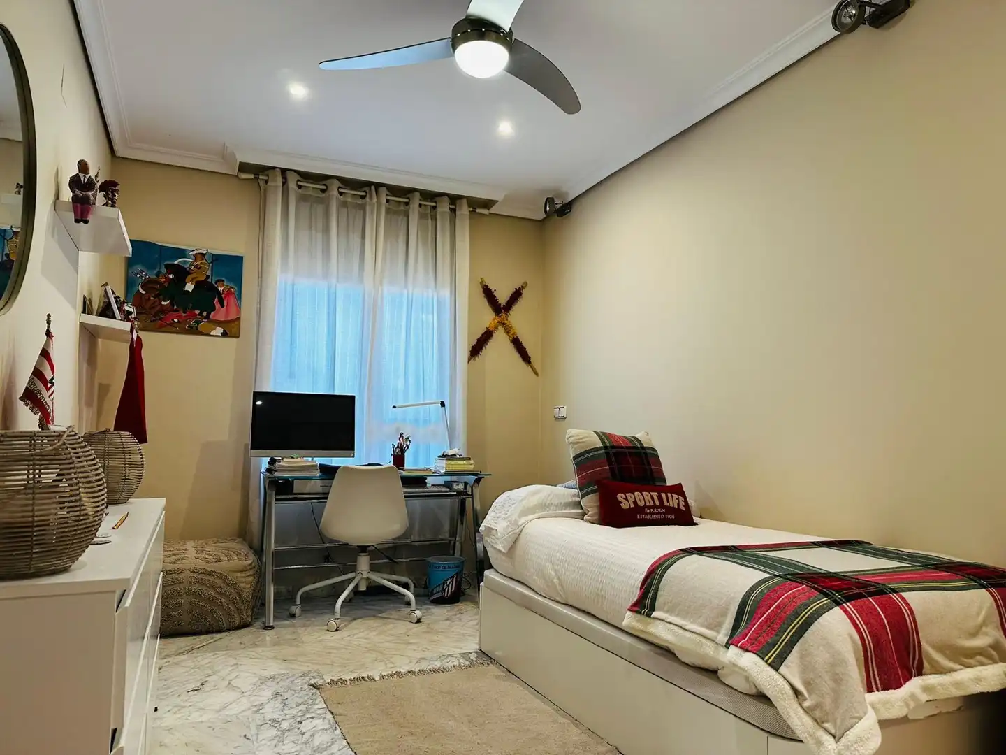 Dormitori de Àtic en venda en Córdoba amb Aire condicionat, Jardí privat i Terrassa