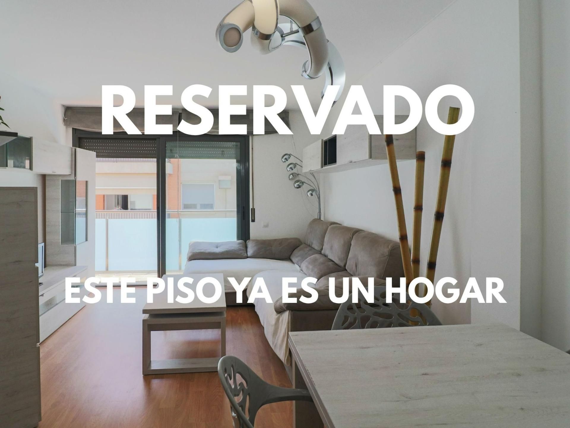 Dormitori de Pis en venda en L'Hospitalet de Llobregat amb Aire condicionat, Calefacció i Parquet