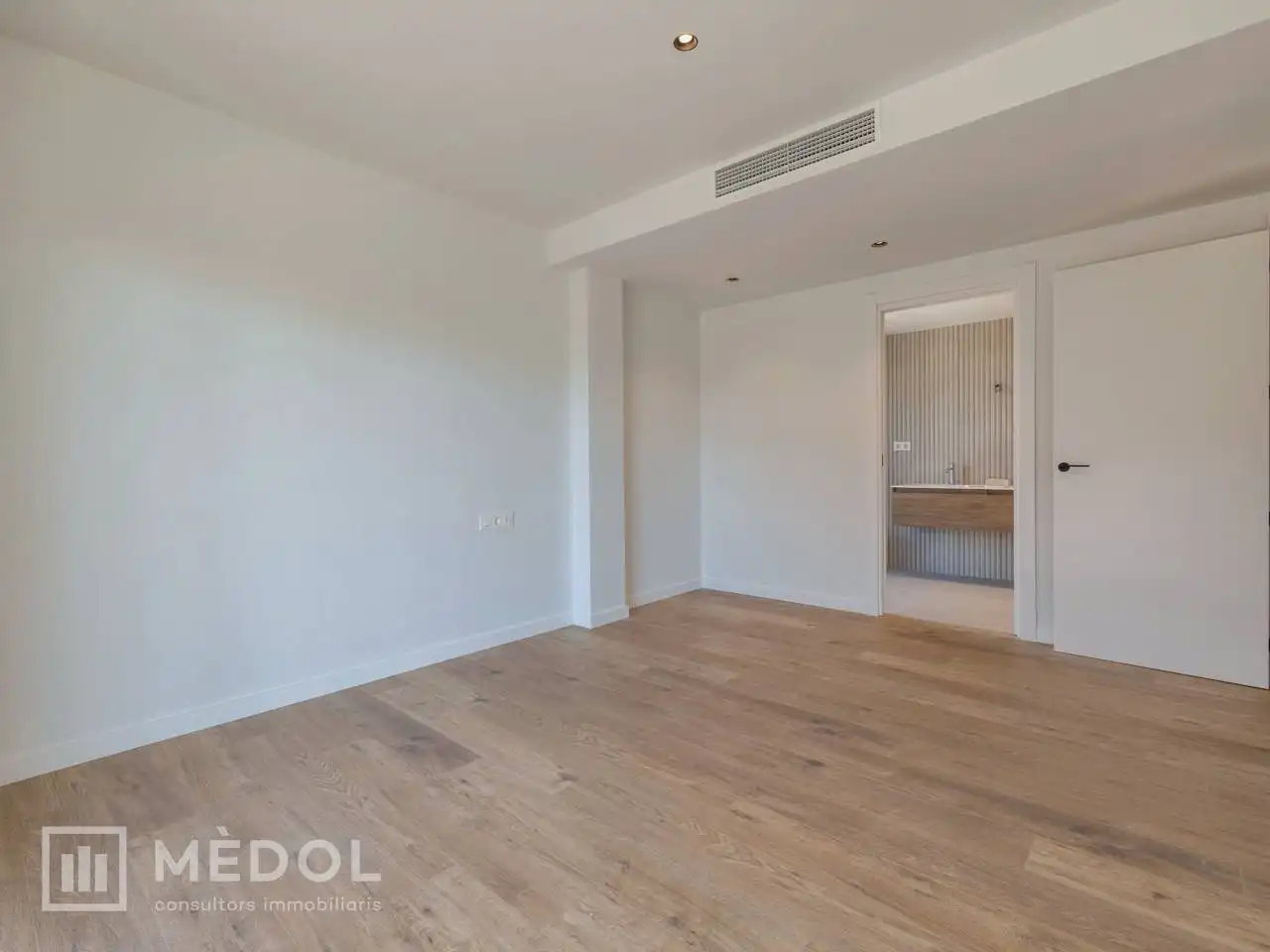 Dormitori de Àtic en venda en Tarragona amb Aire condicionat, Calefacció i Parquet