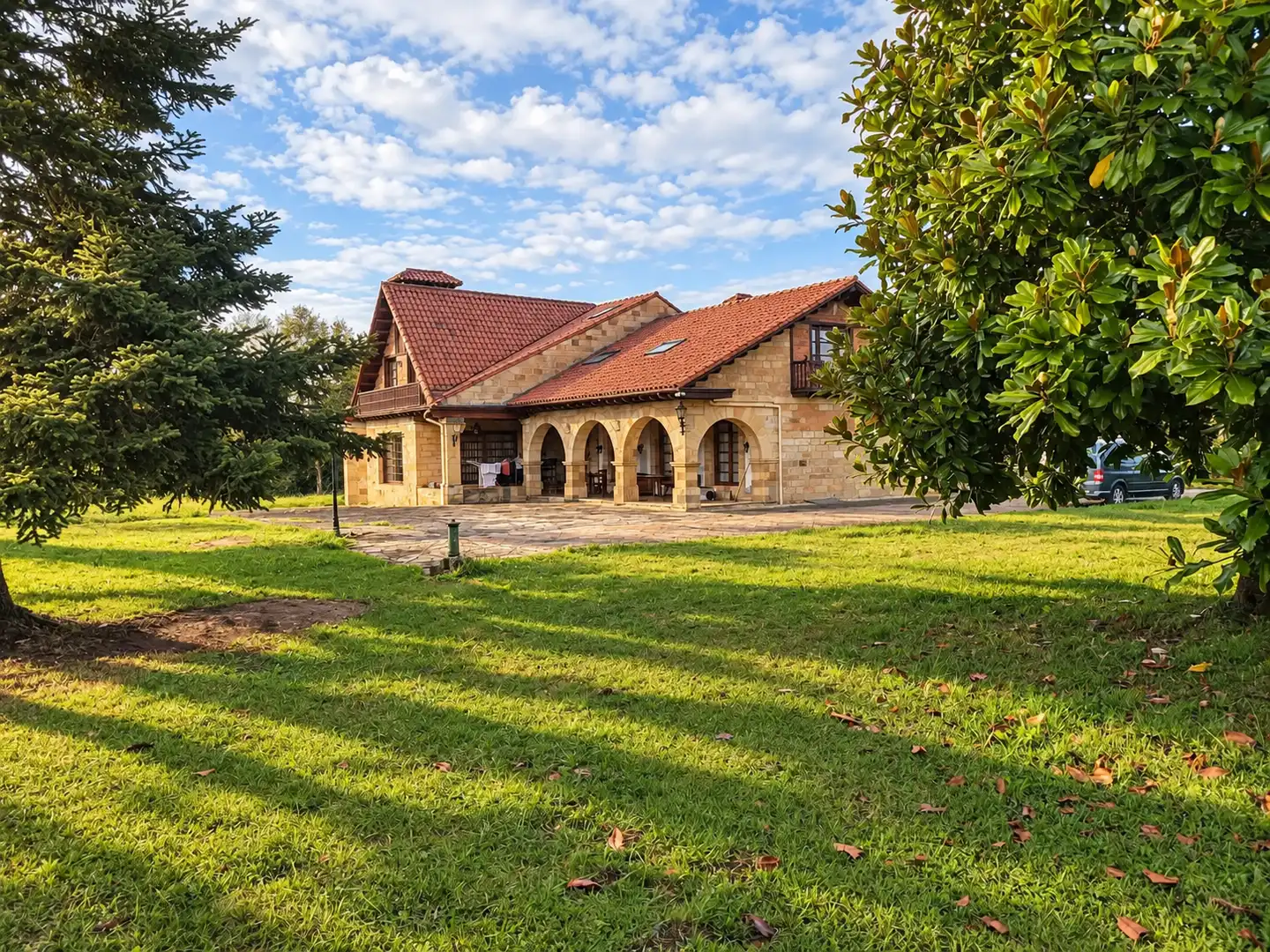 Chalet en alquiler en Avenida de Dorat