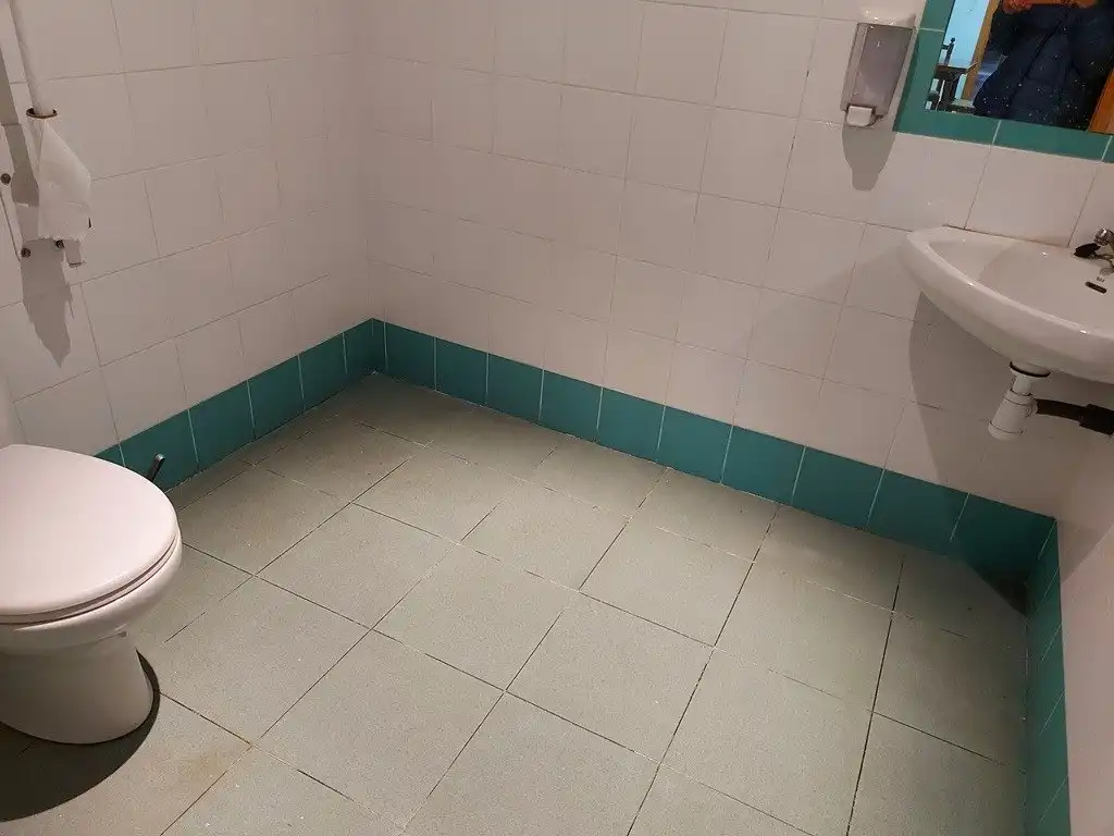 Commercial properties for sale in Domeño