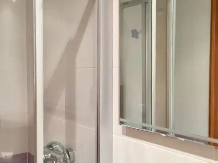Baño de Piso de alquiler en Centro Urbano