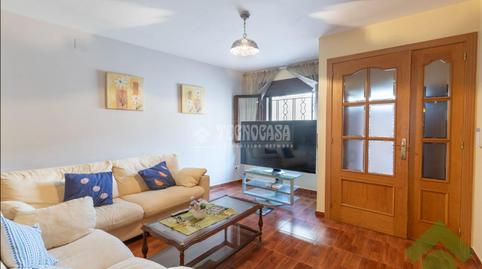 Foto 3 de Casa adosada en venta en Loja, Granada