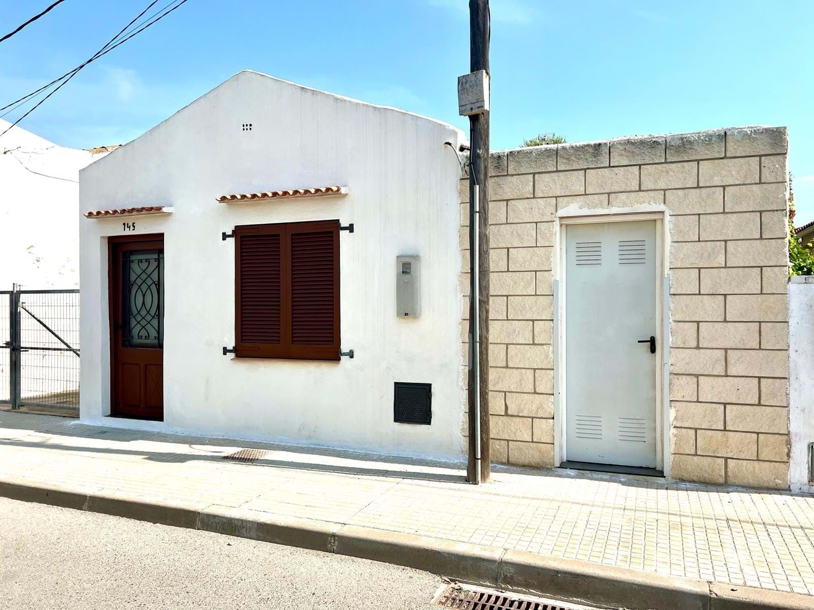 Exterior view of Building for sale in Sant Jaume d'Enveja