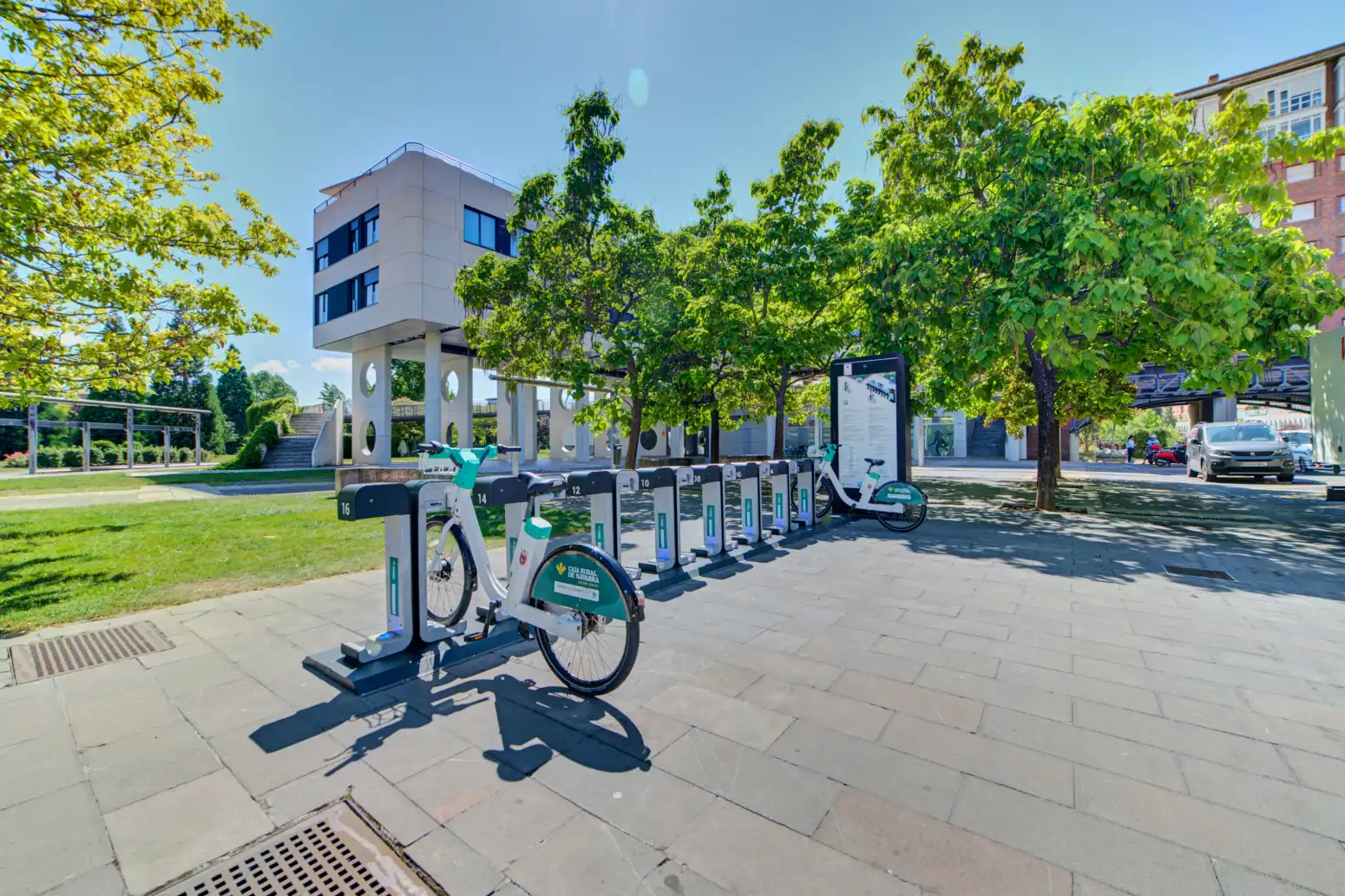 Parking de Oficina en venta en  Pamplona / Iruña