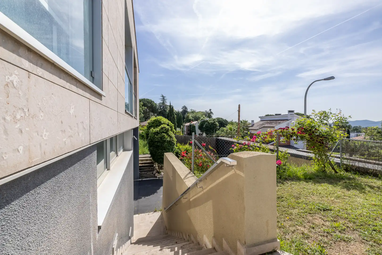 Exterior view of Houses for sale in Cerdanyola del Vallès  with Furnished