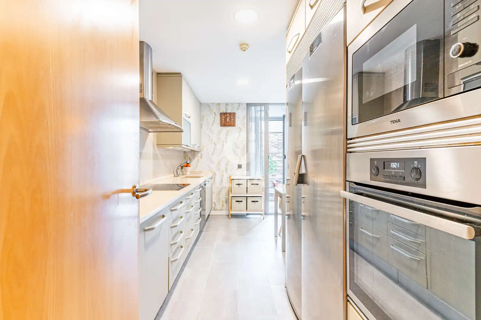 Küche von Maisonette zum Verkauf in Madrid mit Heizung, Privatgarten und Abstellraum