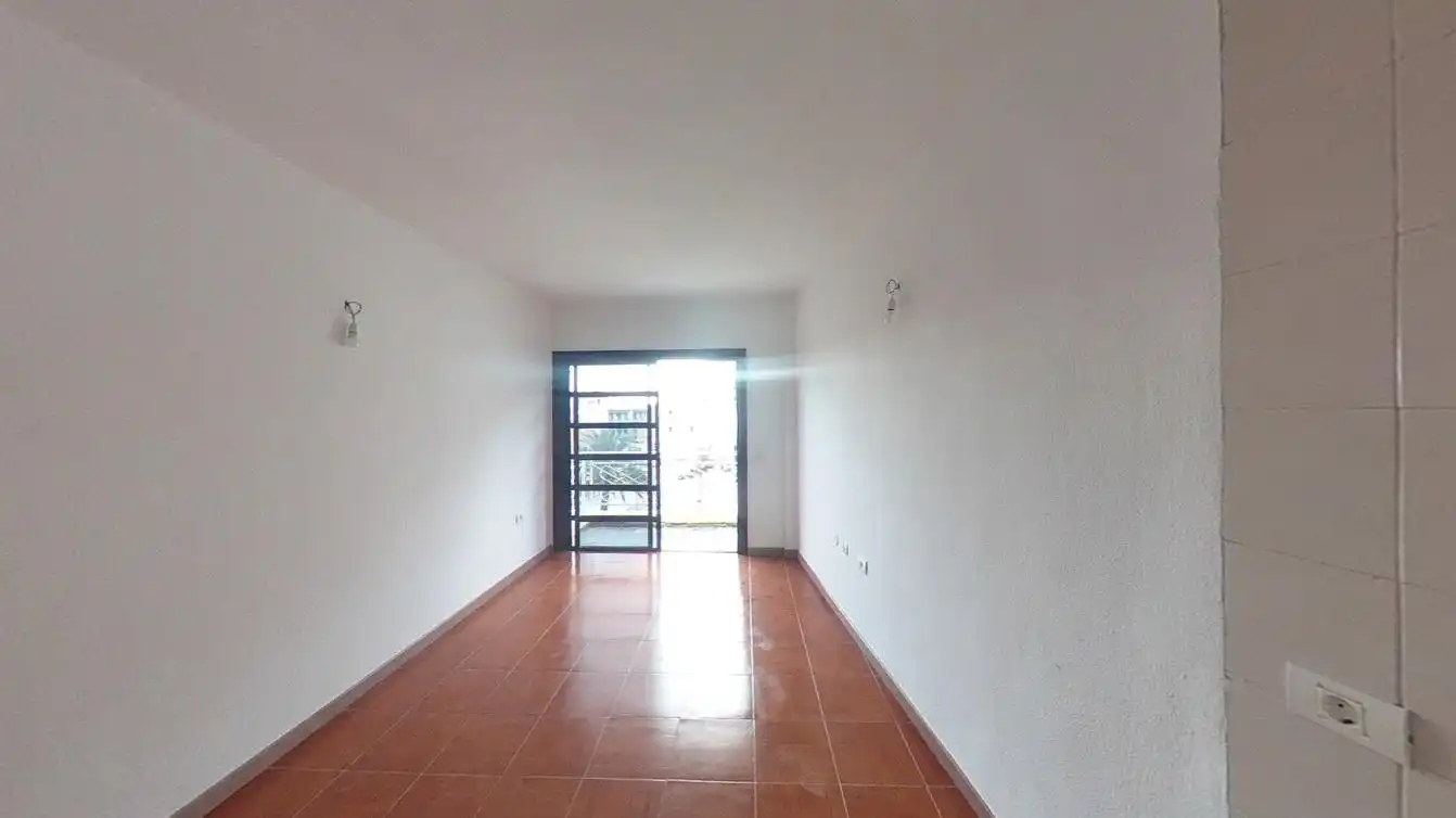 Apartments for sale in Arona