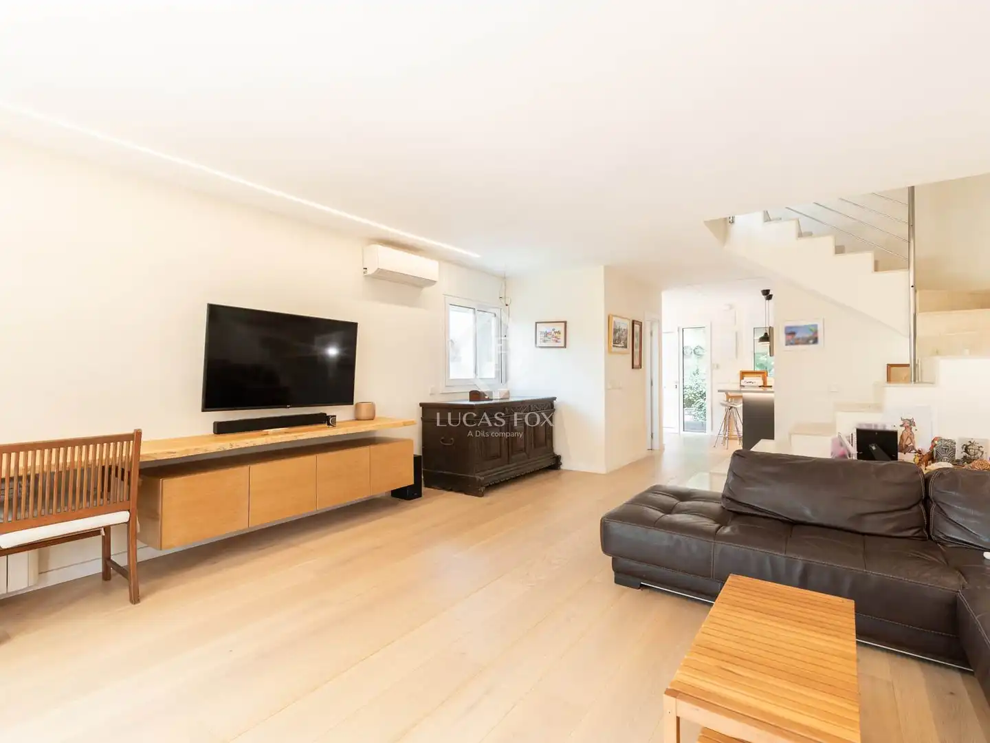 Living room of Houses for sale in Sitges  with Air Conditioner, Private garden and Furnished