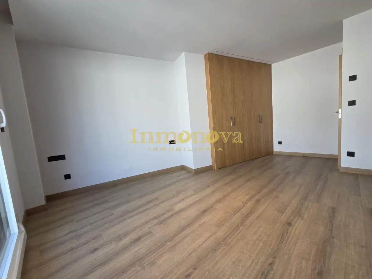 Bedroom of Flat for sale in Nigrán  with Heating, Terrace and Storage room