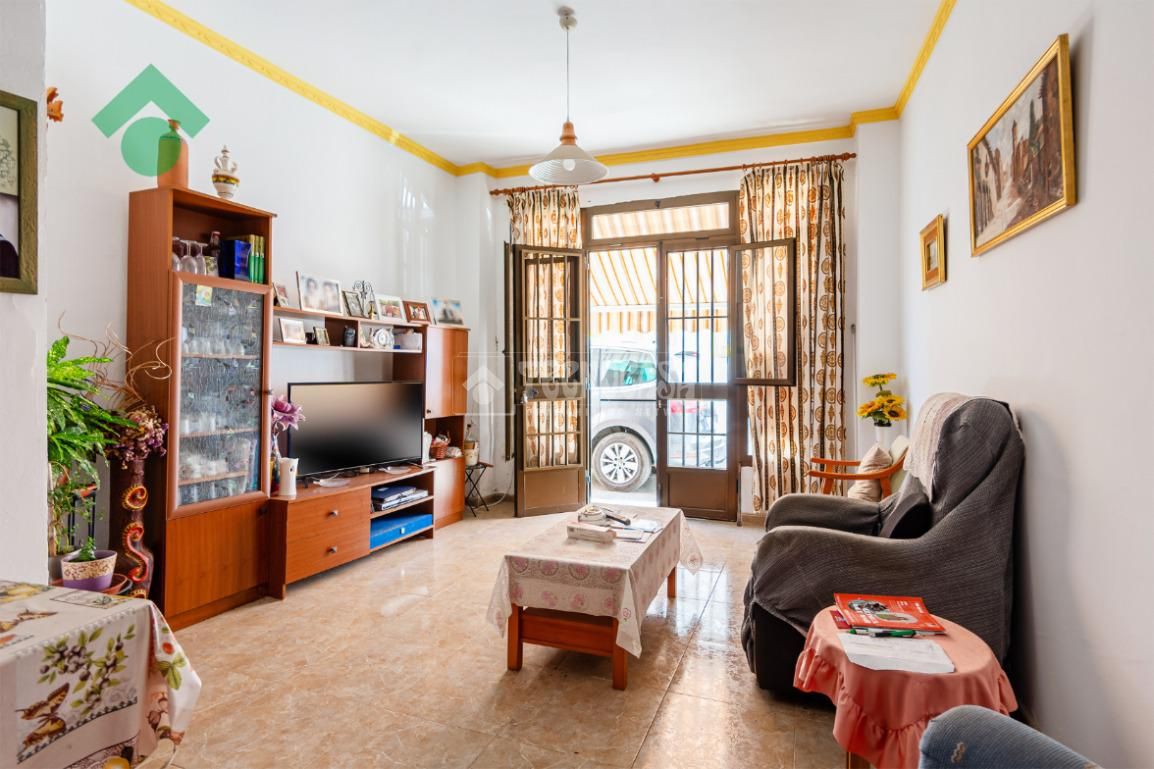 Living room of Flat for sale in Almuñécar