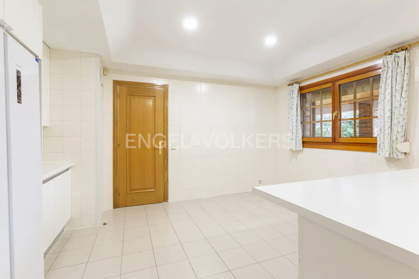 Casa o xalet de lloguer en Pozuelo de Alarcón amb Aire condicionat, Calefacció i Jardí privat