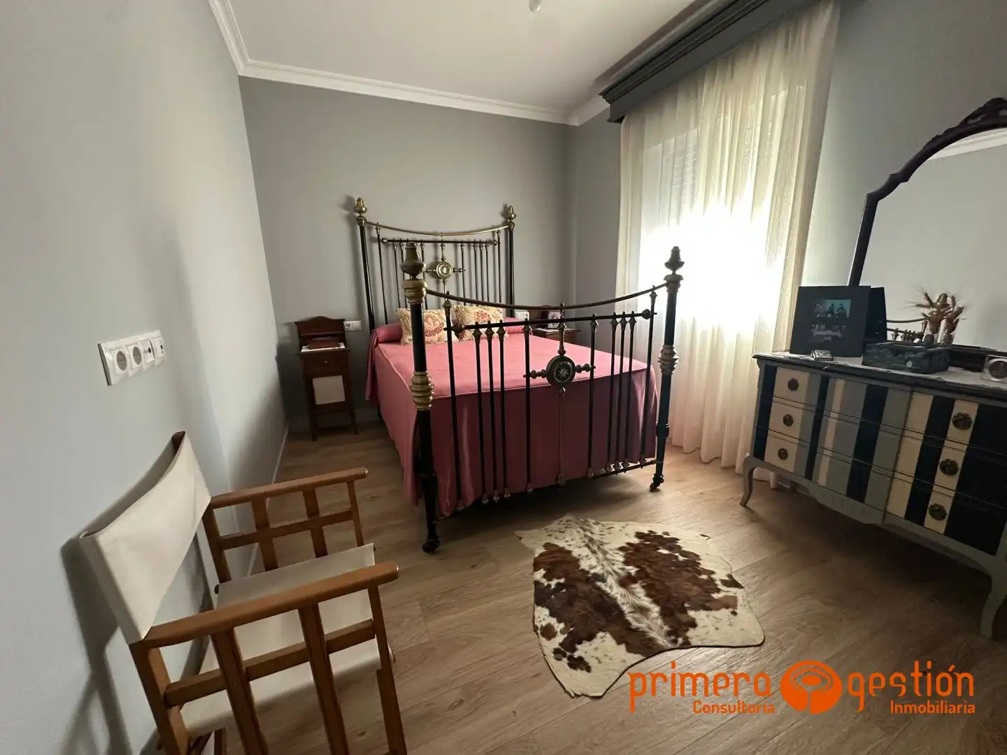 Habitación de Piso en venta en Lora del Río con Aire acondicionado, Calefacción y Trastero