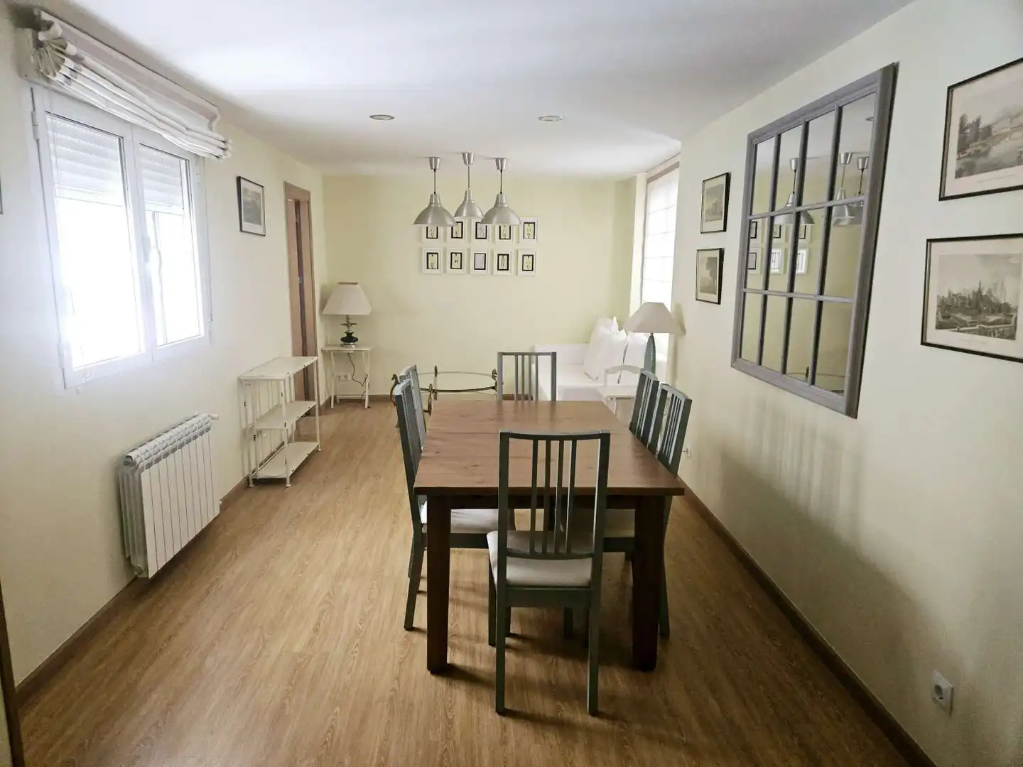 Menjador de Apartament per a compartir en Murcia amb Aire condicionat, Terrassa i Moblat