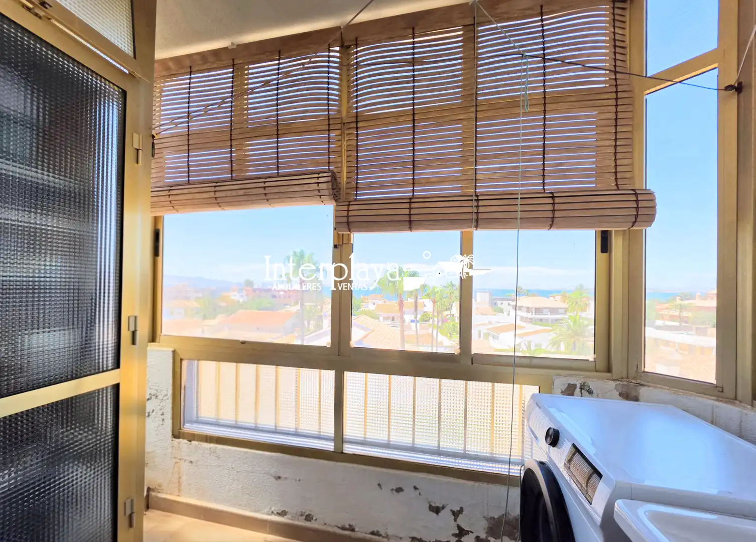 Apartamento en venta en La Manga del Mar Menor con Aire acondicionado, Terraza y Amueblado