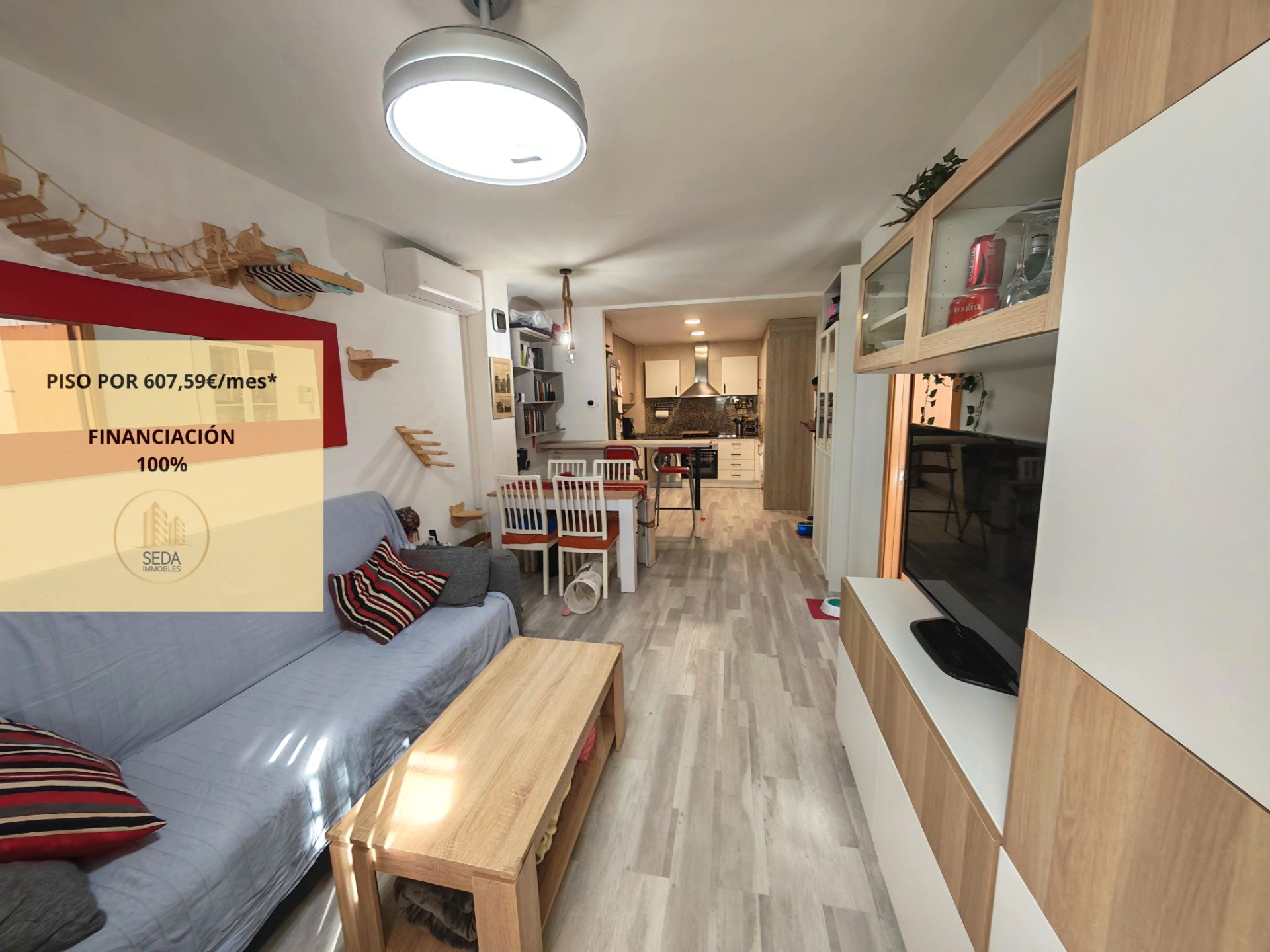 Sala d'estar de Planta baixa en venda en Terrassa amb Aire condicionat, Calefacció i Parquet