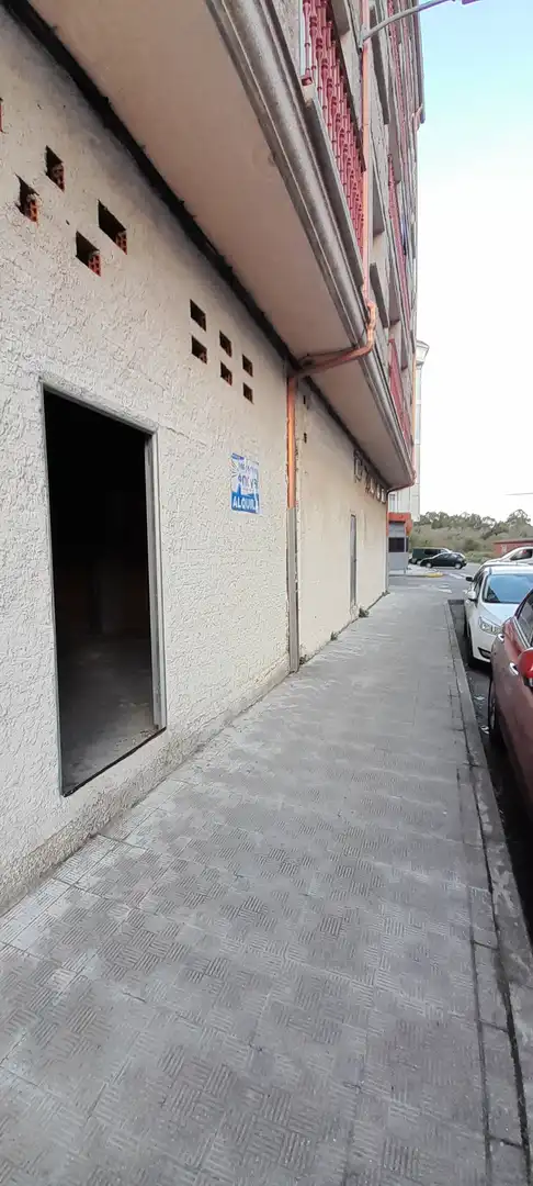 Business premises to rent in Avenida de Barraña 38, imagen 3