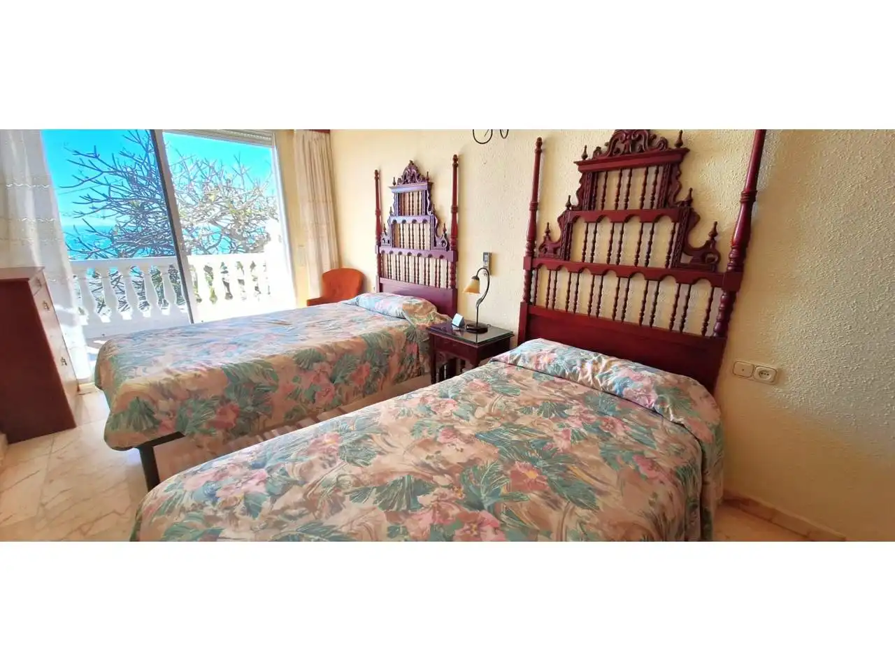 Habitación de Casa adosada en venta en Rincón de la Victoria con Aire acondicionado, Jardín privado y Terraza