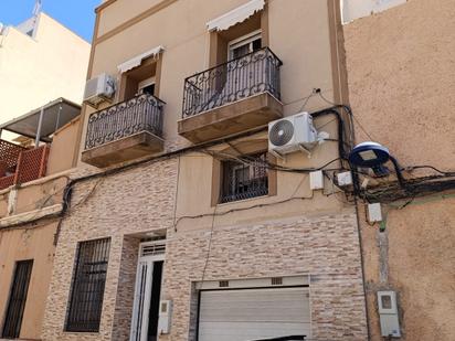 Exterior view of House or chalet for sale in  Melilla Capital  with Air Conditioner