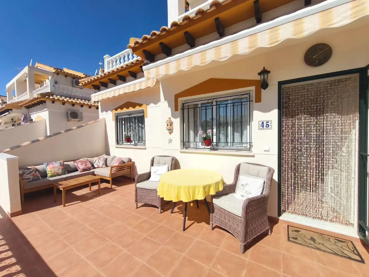 Dúplex con piscina en venta en Orihuela Costa, imagen 2