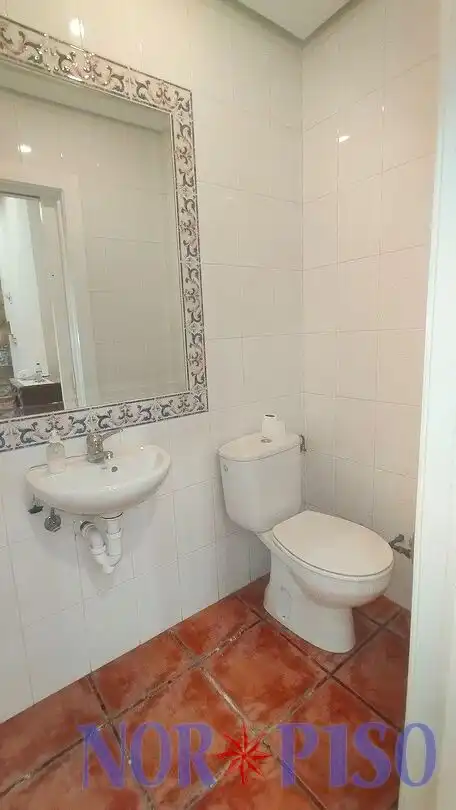 Bany de Local de lloguer en Bilbao 
