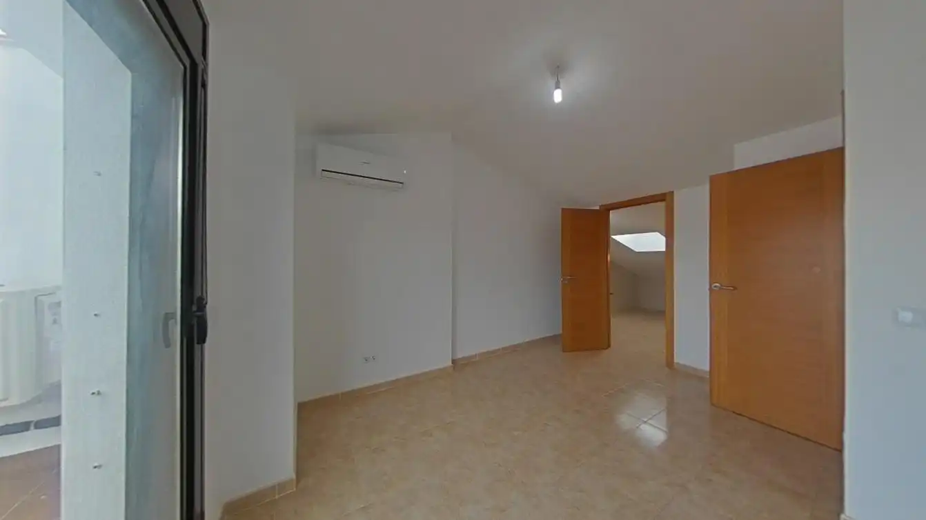 Schlafzimmer von Maisonette zum Verkauf in Tordera