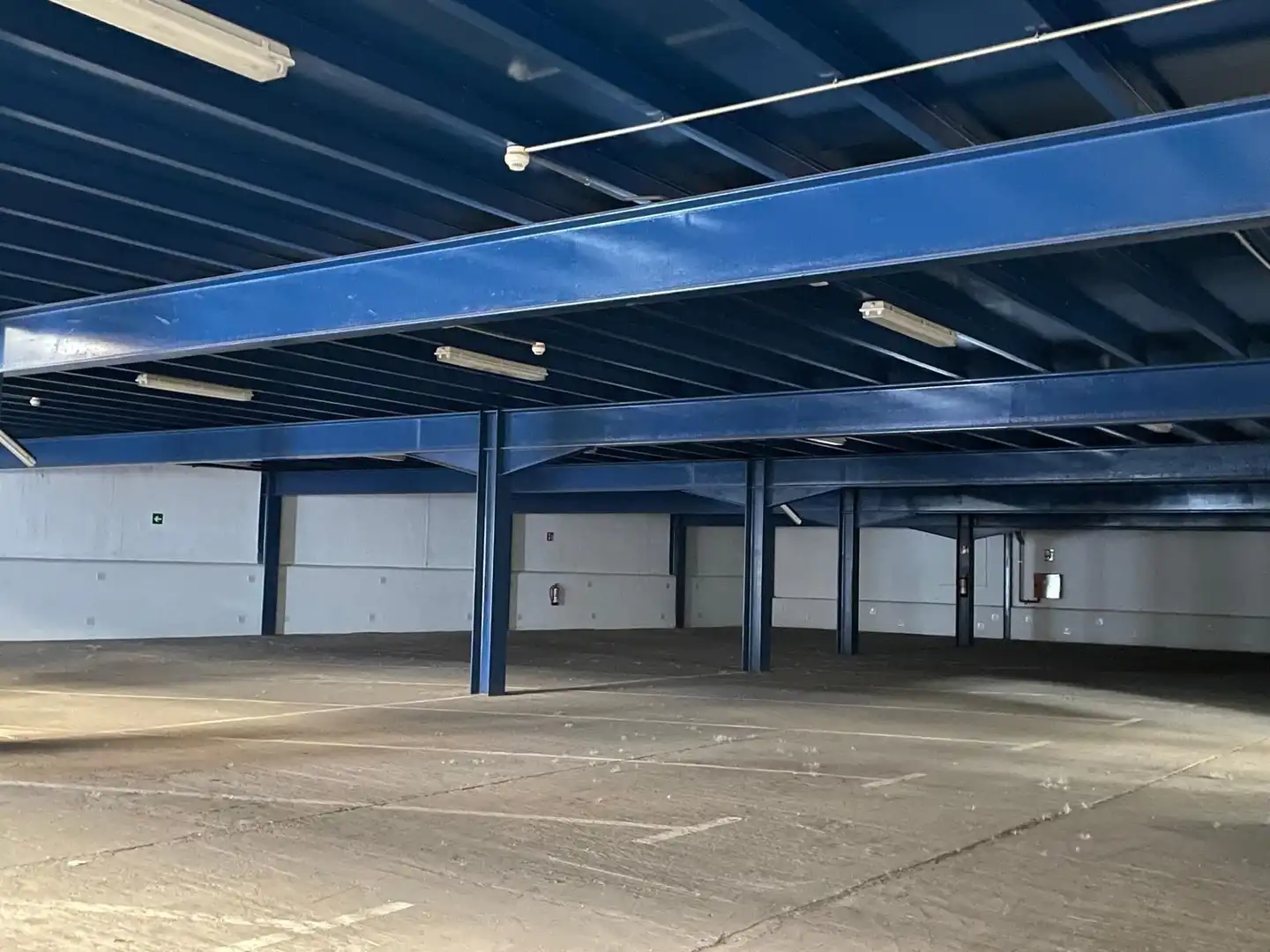 Parking de Nave industrial de alquiler en San Cristóbal de la Laguna